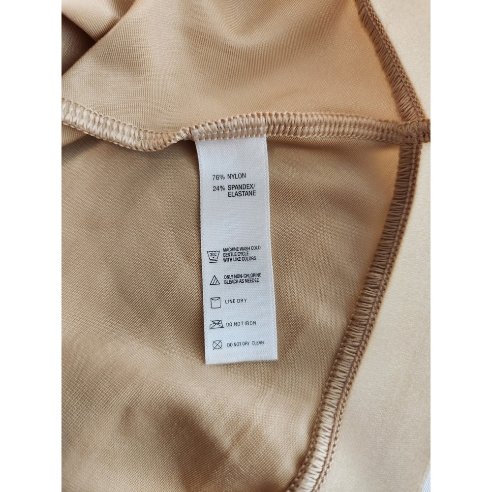 SPANX Crossover V-Neck Cami Sharewear Nude Size Large - Picture 8 of 8